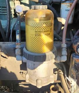 Detroit Series 60 Fuel / Water Separator for a 2004 Freightliner Columbia 120