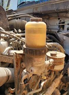 Hino J08 Fuel / Water Separator for a 2015 Hino 268