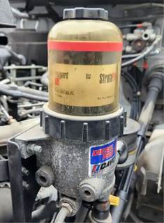 Hino J08 Fuel / Water Separator for a 2015 Hino 268