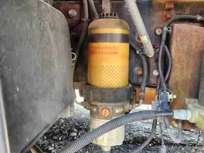 Hino J08 Fuel / Water Separator for a 2008 Hino 268