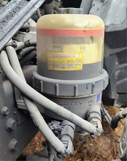 International Fuel / Water Separator for a 2022 International LT625
