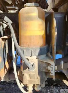 International Fuel / Water Separator for a 2015 International WorkStar 7400