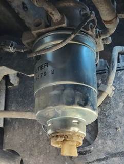 Isuzu 4JJ1-TC Fuel / Water Separator for a 2013 Isuzu Reach