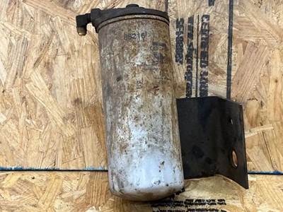Mack E7 Fuel / Water Separator for a 1992 Mack DM688S
