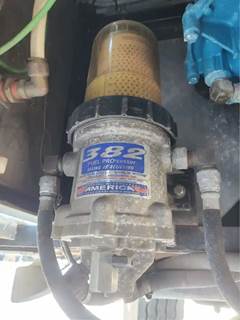Mack Granite GU813 Fuel / Water Separator for a 2008 Mack GU813