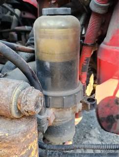 Mercedes-Benz MBE 926 Fuel / Water Separator for a 2007 Freightliner M2 106