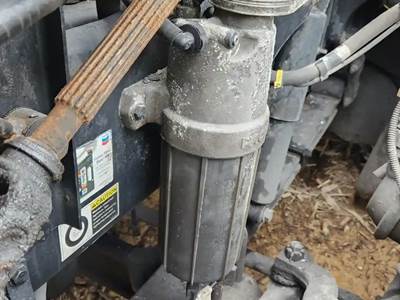 Paccar MX-13 Fuel / Water Separator for a 2020 Kenworth T680