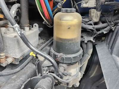 Paccar MX-13 Fuel / Water Separator for a 2019 Kenworth T680