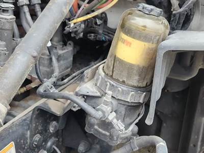 Paccar MX-13 Fuel / Water Separator for a 2019 Peterbilt 579