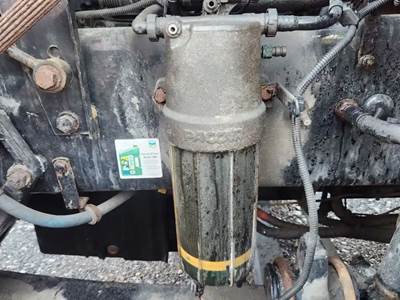 Paccar MX-13 Fuel / Water Separator for a 2019 Kenworth T680