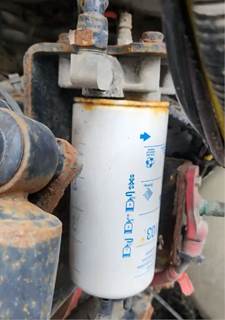 Paccar PX-9 Fuel / Water Separator for a 2016 Peterbilt 337