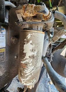 Paccar PX-9 Fuel / Water Separator for a 2022 Peterbilt 348