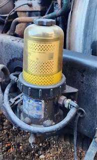 Volvo VED12 Fuel / Water Separator for a 2007 Volvo VNL