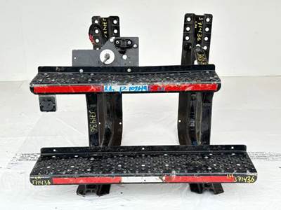 Freightliner M2 106 Left Fuel Tank Strap / Bracket