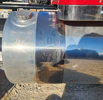 Kenworth W900 Fuel Tank Strap / Bracket