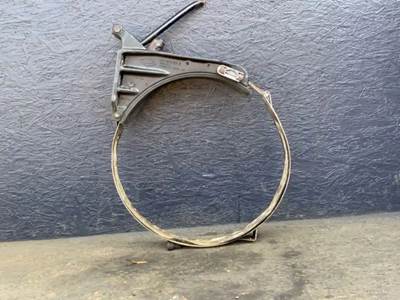 Peterbilt 579 Right Fuel Tank Strap / Bracket