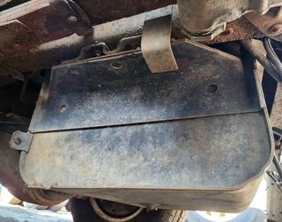 Chevrolet W3500 Fuel Tank