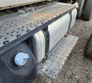 Ford F-750 Left Fuel Tank