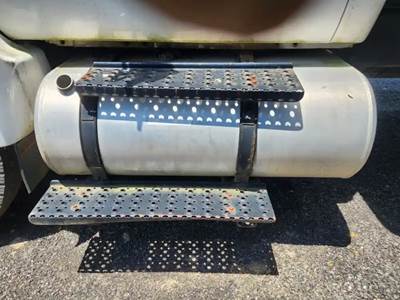 Ford F-750 Left Fuel Tank