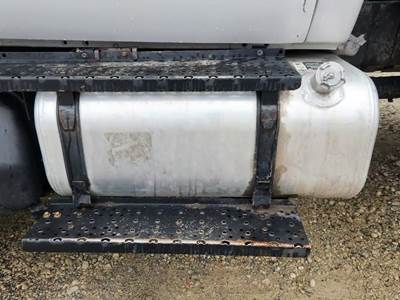 Ford F-750 Left Fuel Tank