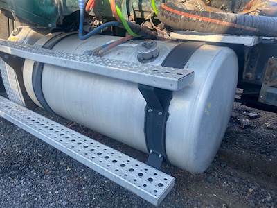Freightliner Cascadia 113 Left Fuel Tank