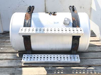 Freightliner Cascadia 125 Left Fuel Tank