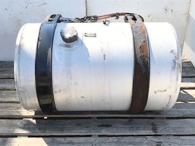 Freightliner Cascadia 125 Right Fuel Tank
