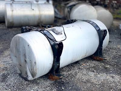 Freightliner Cascadia 125 Left Fuel Tank