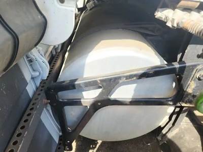 Freightliner Cascadia 125 Left Fuel Tank