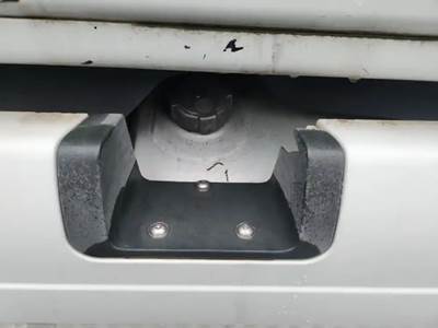 Freightliner Cascadia 125 Left Fuel Tank
