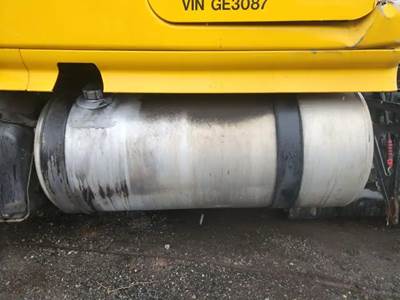 Freightliner Cascadia 125 Left Fuel Tank