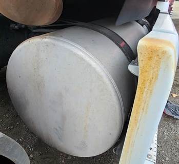 Freightliner Cascadia 125 Right Fuel Tank