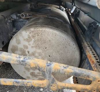 Freightliner Cascadia 125 Right Fuel Tank
