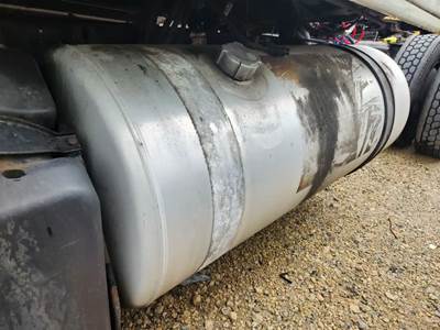 Freightliner Cascadia 125 Right Fuel Tank
