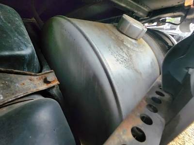 Freightliner Cascadia 125 Left Fuel Tank