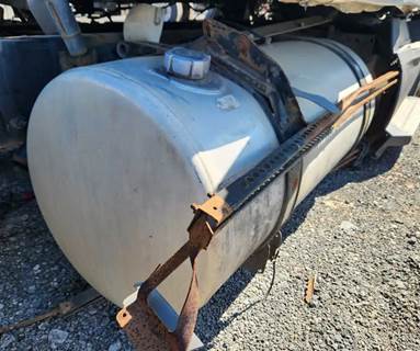 Freightliner Cascadia 126 Right Fuel Tank