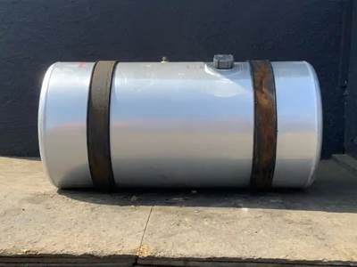 Freightliner Cascadia 132 Right Fuel Tank