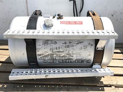 Freightliner Columbia 120 Left Fuel Tank