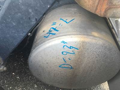Freightliner FLD120 Right Fuel Tank