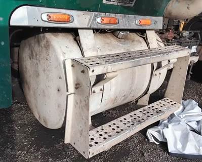 Freightliner FLD120SD Left Fuel Tank