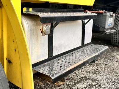 Freightliner M2 106 Left Fuel Tank