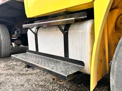 Freightliner M2 106 Right Fuel Tank