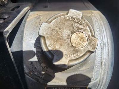 Freightliner M2 106 Left Fuel Tank