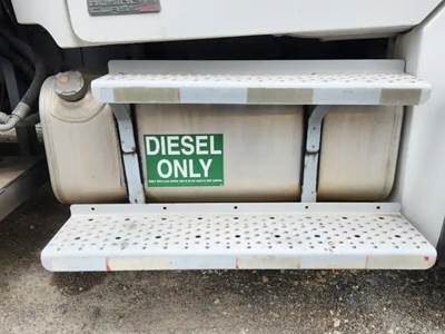 Freightliner M2 106 Right Fuel Tank