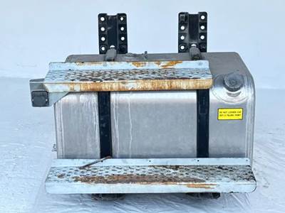 Freightliner M2 106 Right Fuel Tank