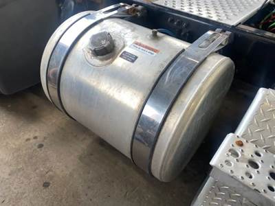 Freightliner M2 112 Right Fuel Tank for a 2020 Freightliner M2 112 Medium Duty