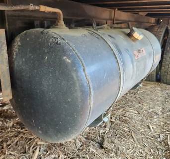 Hino 195 Left Fuel Tank