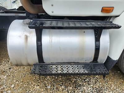 International 8600 Right Fuel Tank
