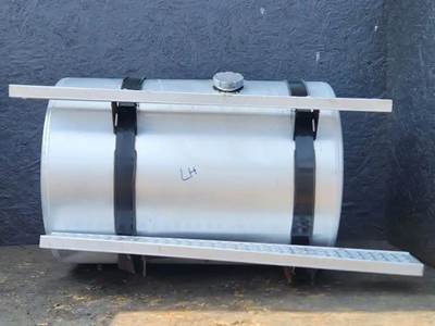 International 9200i Left Fuel Tank