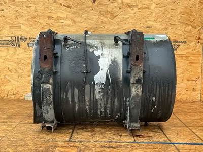 International 9200i Left Fuel Tank